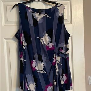 Elegant Women's Floral Sleeveless Top